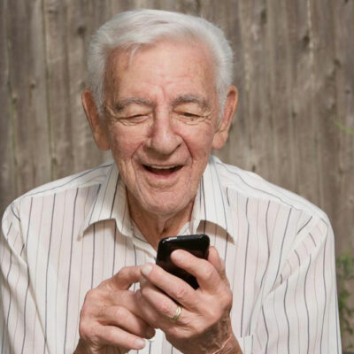 Here’s why Jitterbug cellphones are great for seniors